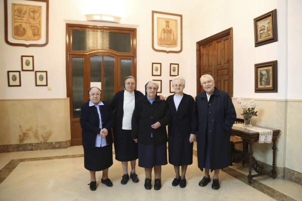 Les Filles de La Caritat deixen el Sant Hospital