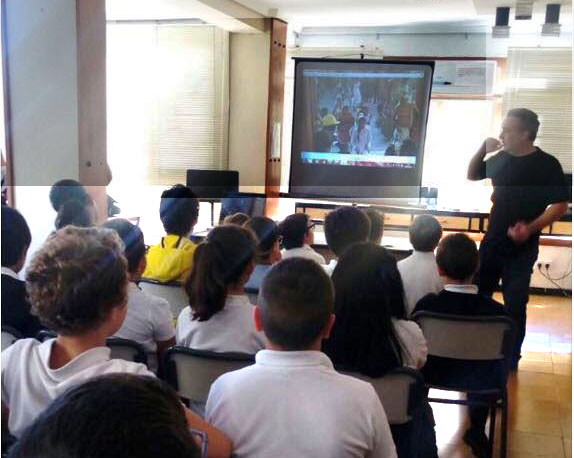 El missioner Paco Ferrer visita la Milagrosa